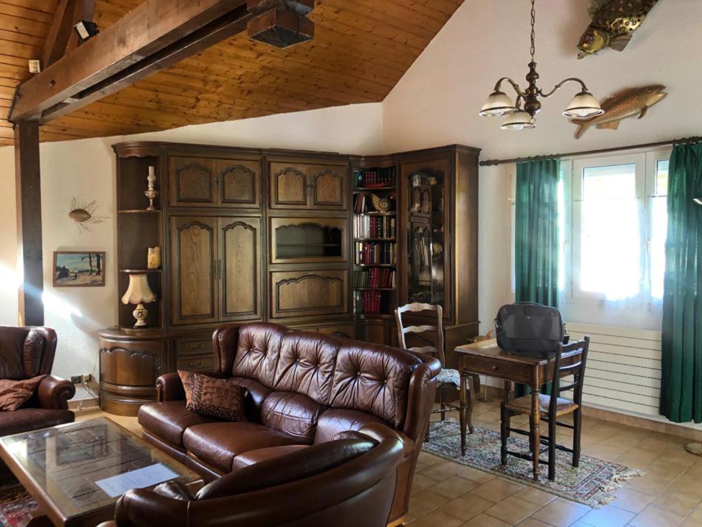 Maison/Gite Familial Dans Le Jura A 200M Du Lac Avec Piscine Privee Marigny  Eksteriør bilde