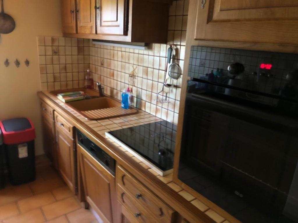 Maison/Gite Familial Dans Le Jura A 200M Du Lac Avec Piscine Privee Marigny  Eksteriør bilde