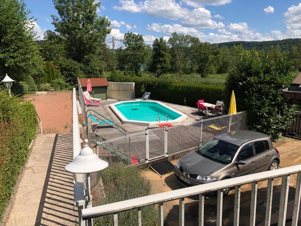 Maison/Gite Familial Dans Le Jura A 200M Du Lac Avec Piscine Privee Marigny  Eksteriør bilde